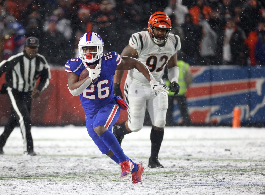 Football's Devin Singletary Drafted by the Buffalo Bills - Florida Atlantic  University Athletics