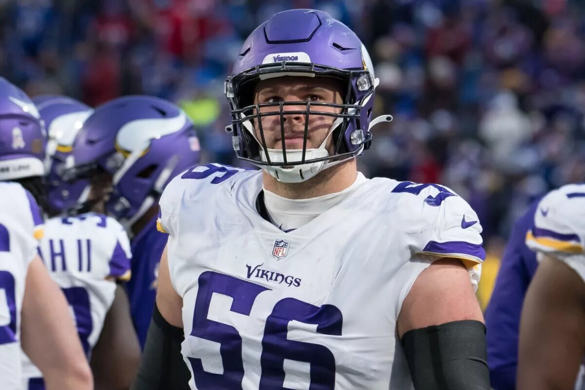 Garrett Bradbury Contract