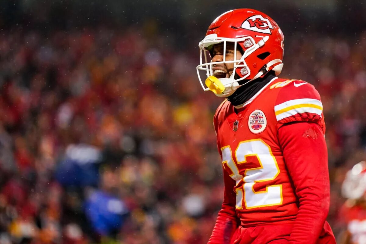 Juan Thornhill Contract