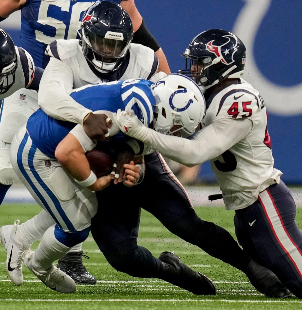 Browns: New DE Ogbo Okoronkwo is loving Cleveland