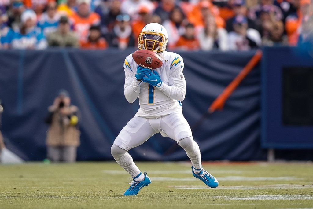 Los Angeles Chargers wide receiver DeAndre Carter (1) makes a