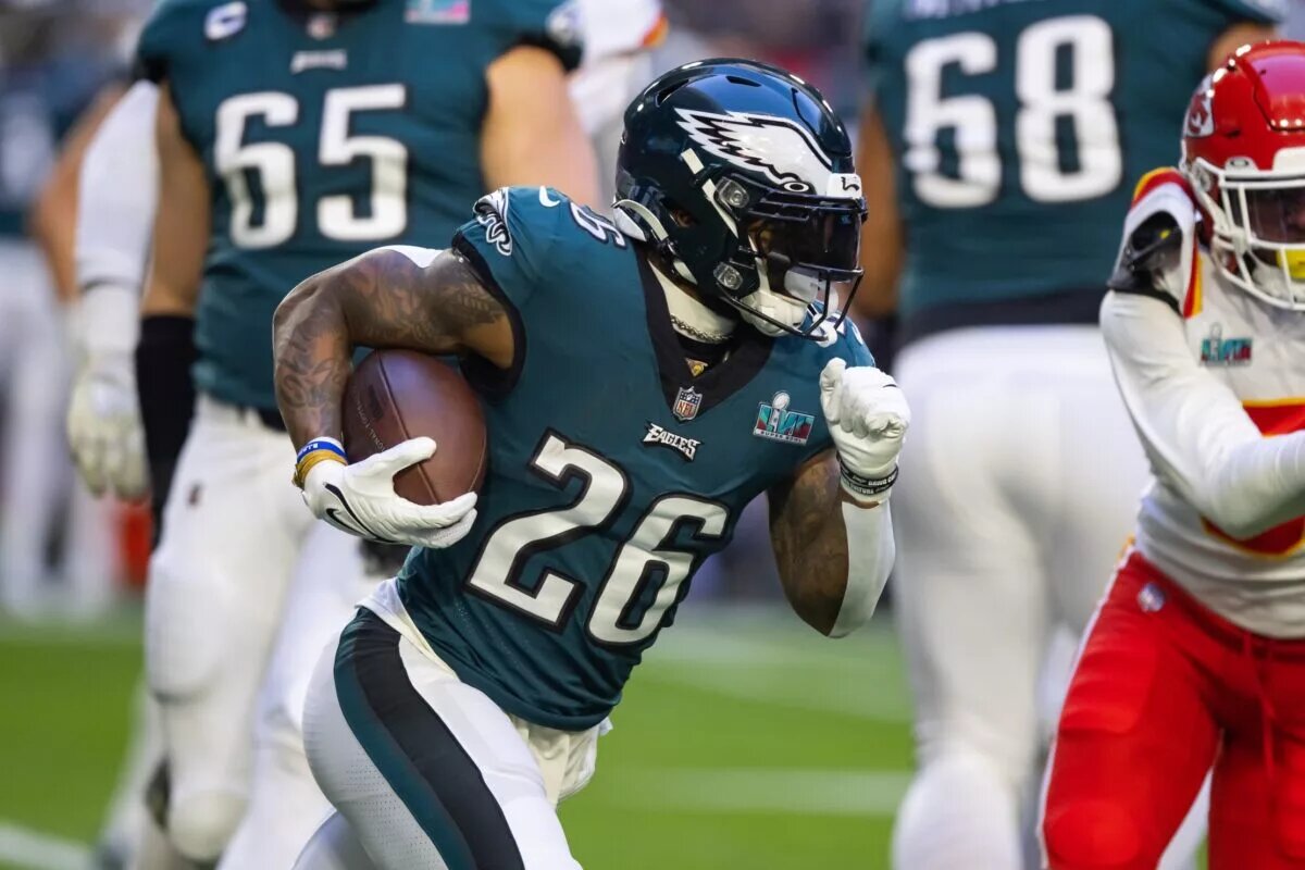 Miles Sanders