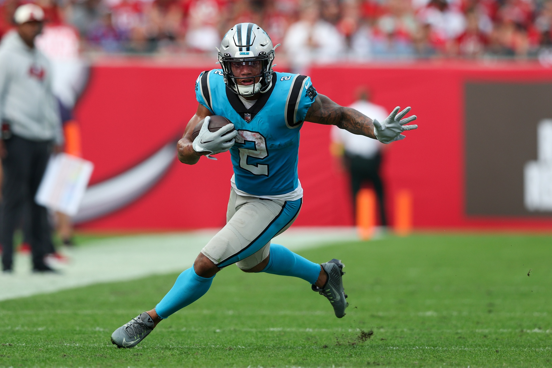 Top DraftKings NFL DFS Picks for Thursday Night Football: DJ Moore