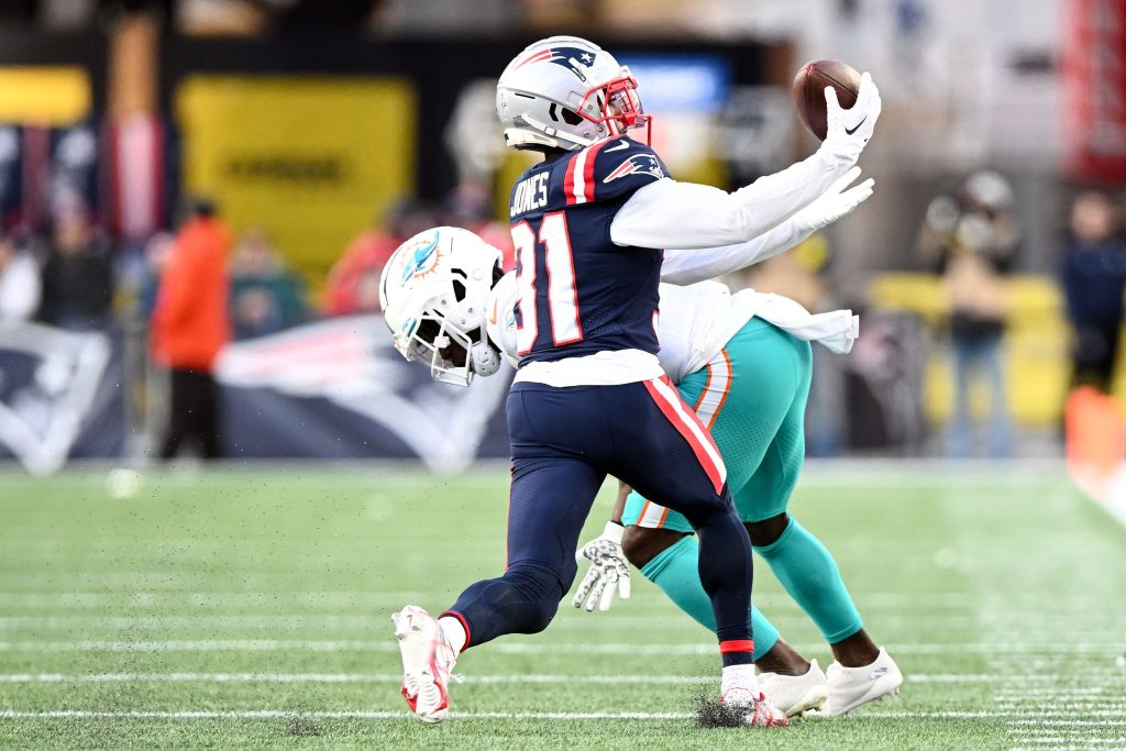 From Leadership To Versatility, New England Patriots Free Agent Jonathan  Jones Has Covered Ground