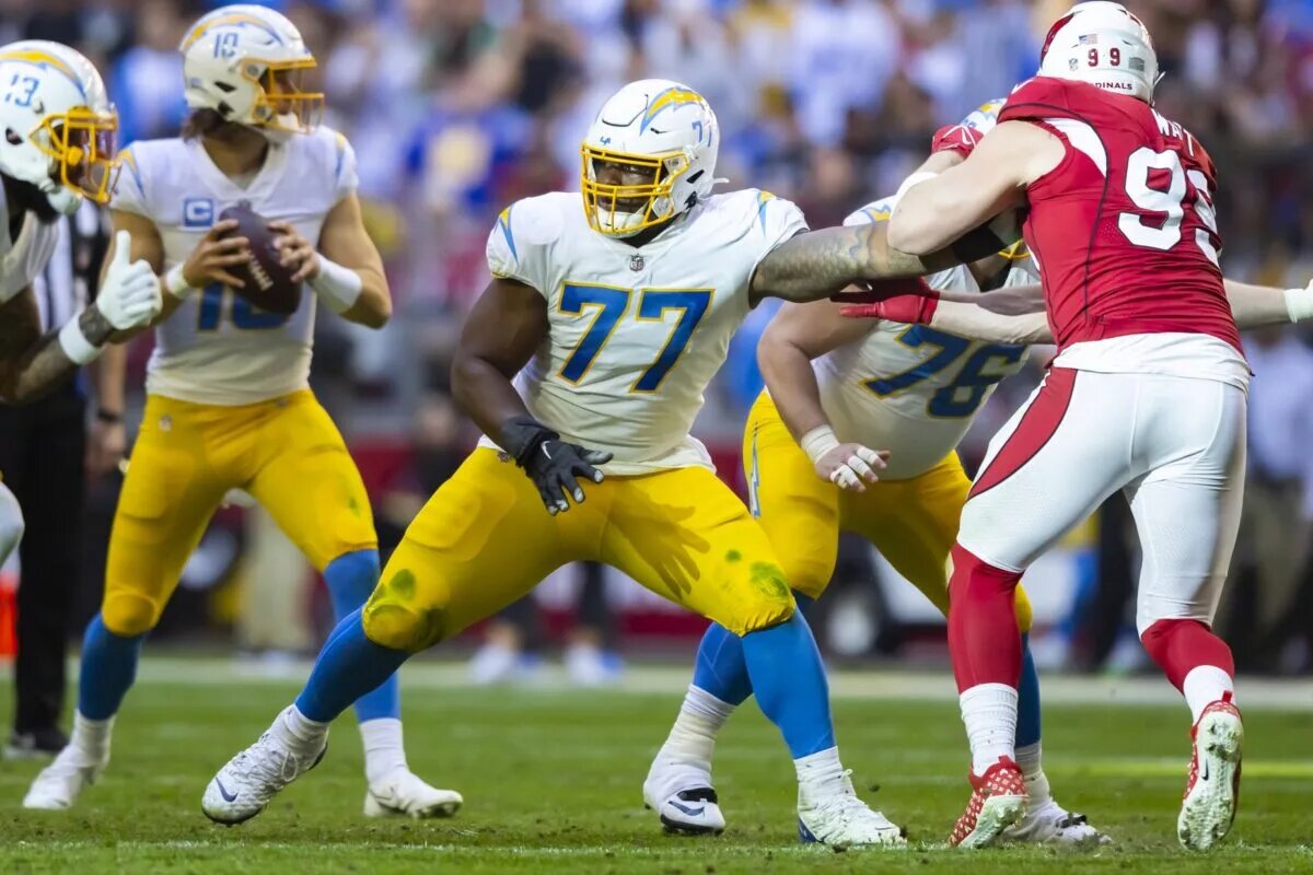 Chargers Offensive Line