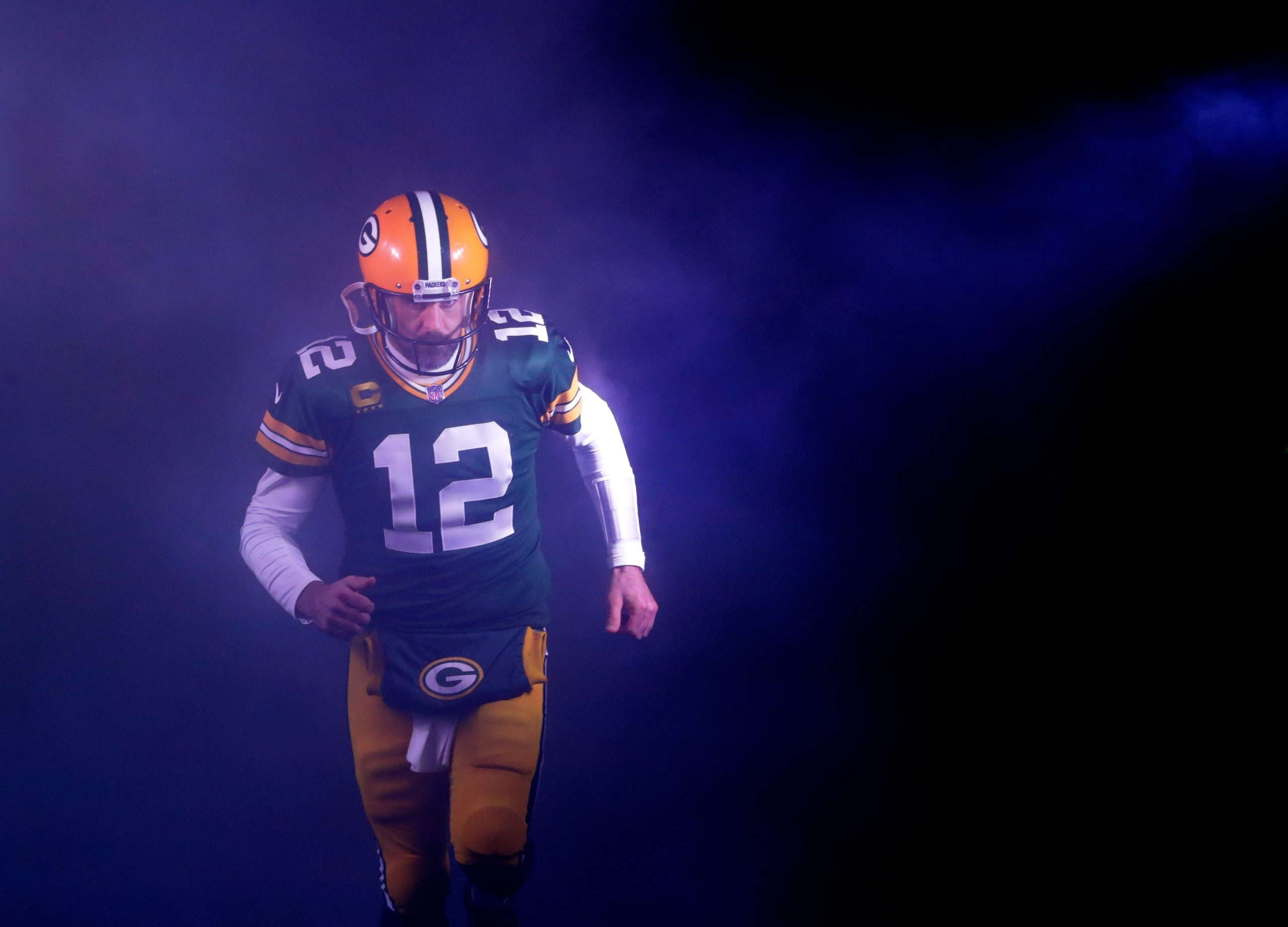 Aaron Rodgers trade rumors: Jets altered offer to Packers after