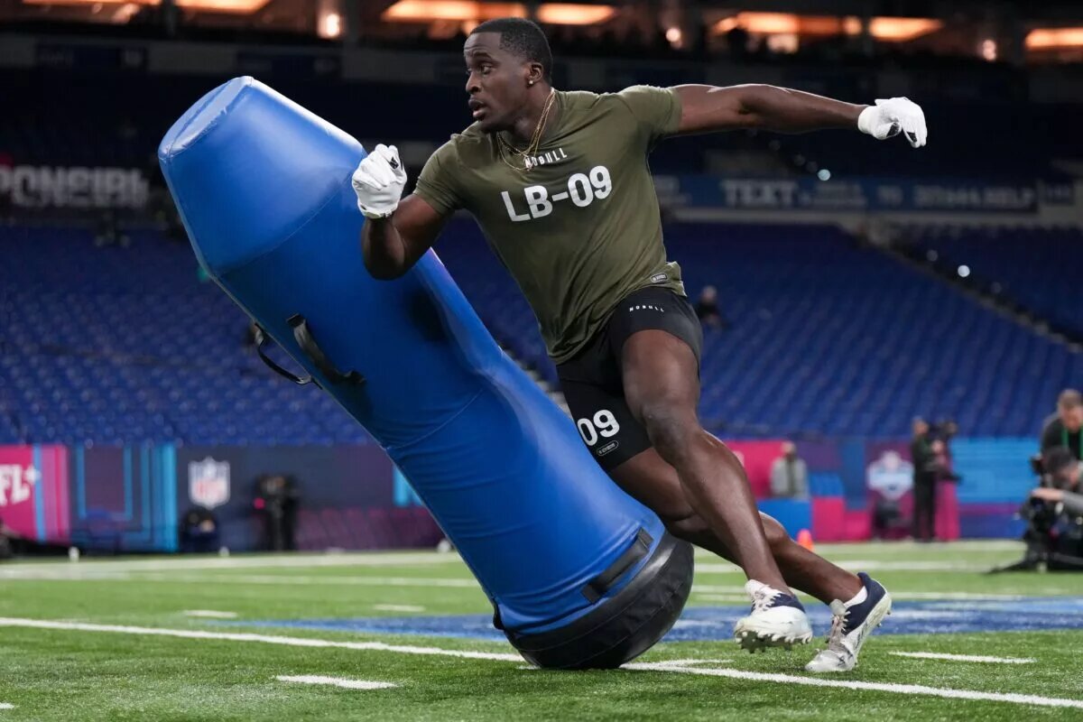 Derick Hall NFL Draft