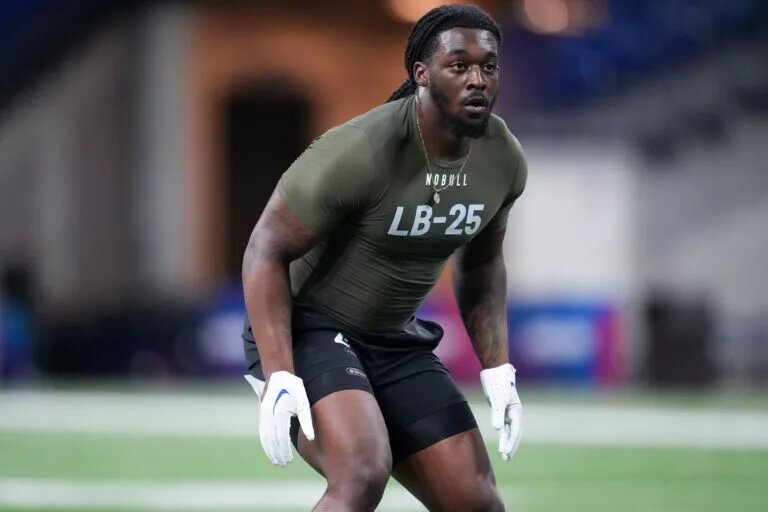 Lonnie Phelps NFL Draft