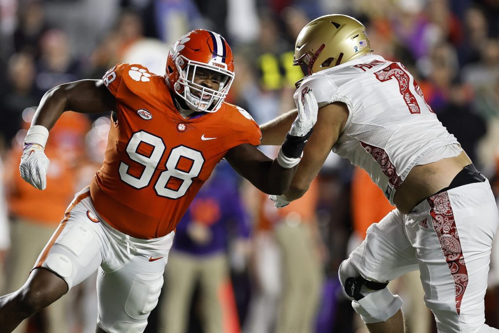 Baltimore Ravens prioritize defense in NFL Draft