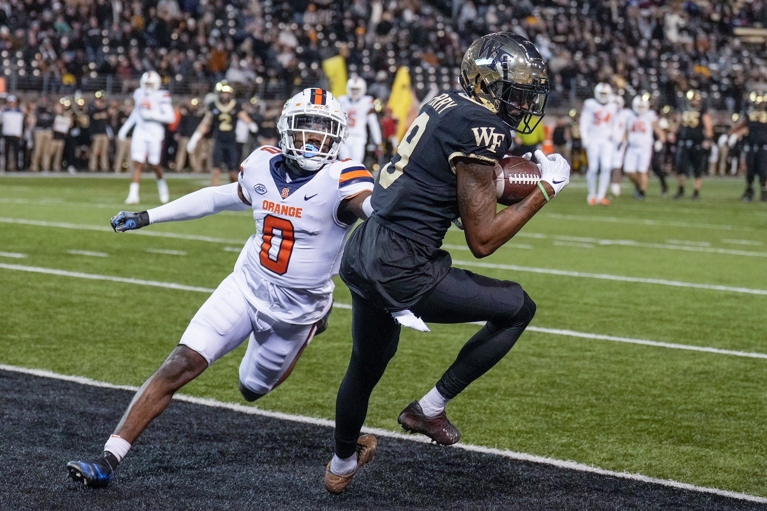 3 Broncos players fans would love to see play on the Steelers