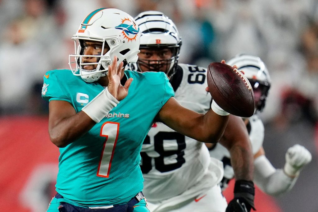 Miami's Dolphins 2022 Schedule Prediction 