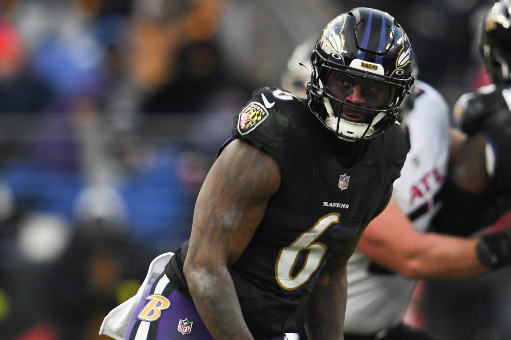 Why Baltimore Ravens coordinator says Patrick Queen can handle