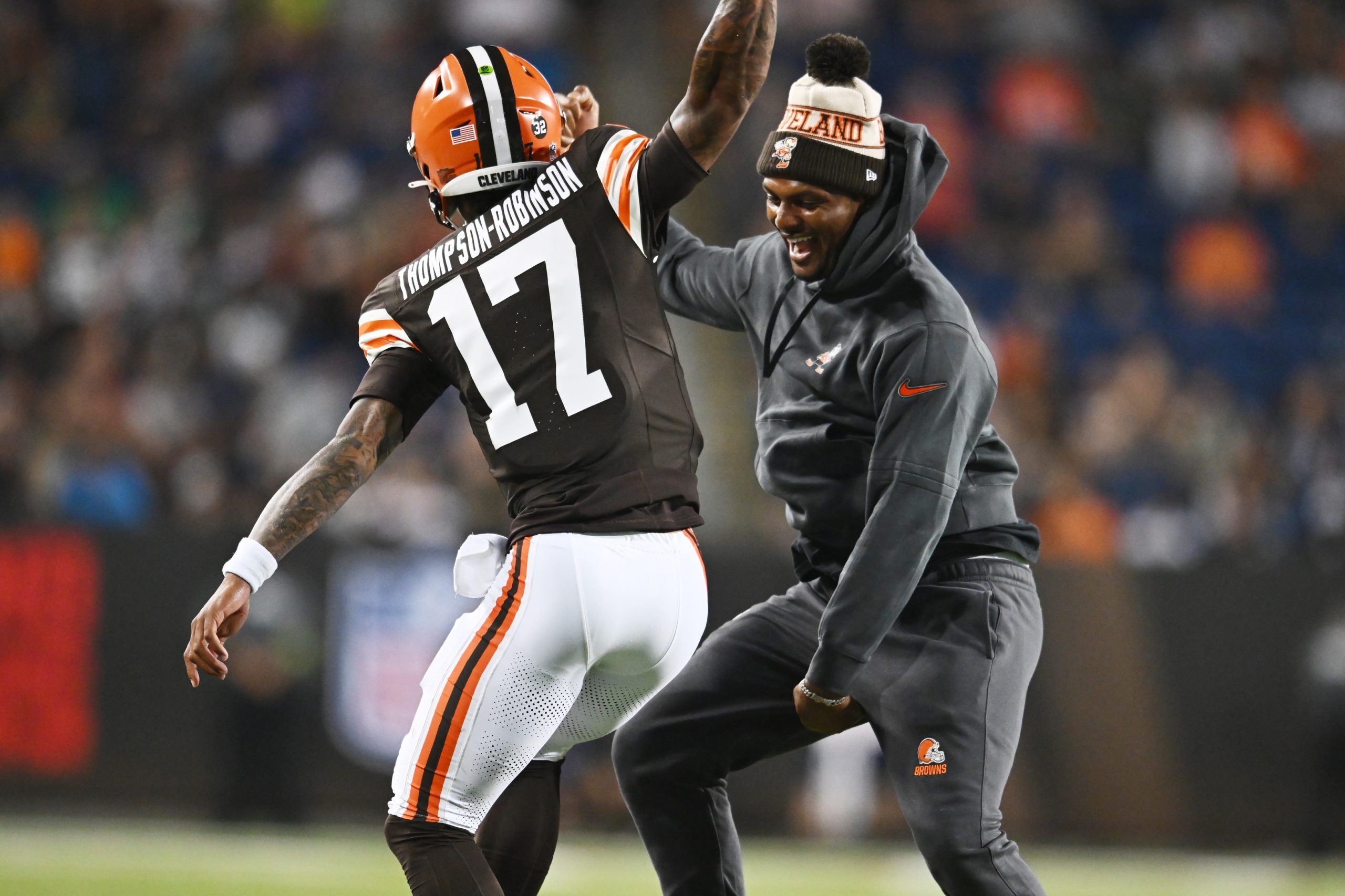 Lights go out during second half of Jets-Browns Hall of Fame game