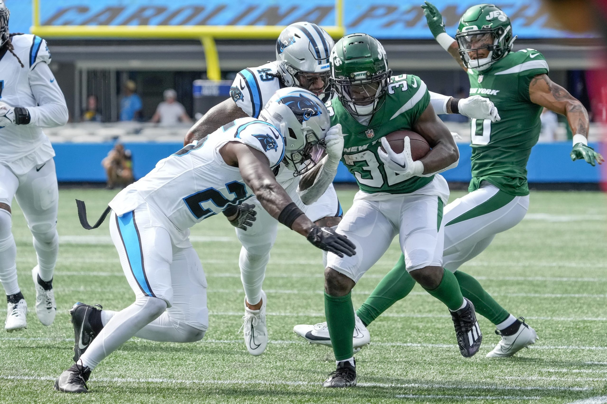 Jets could be without RB Michael Carter vs. Vikings