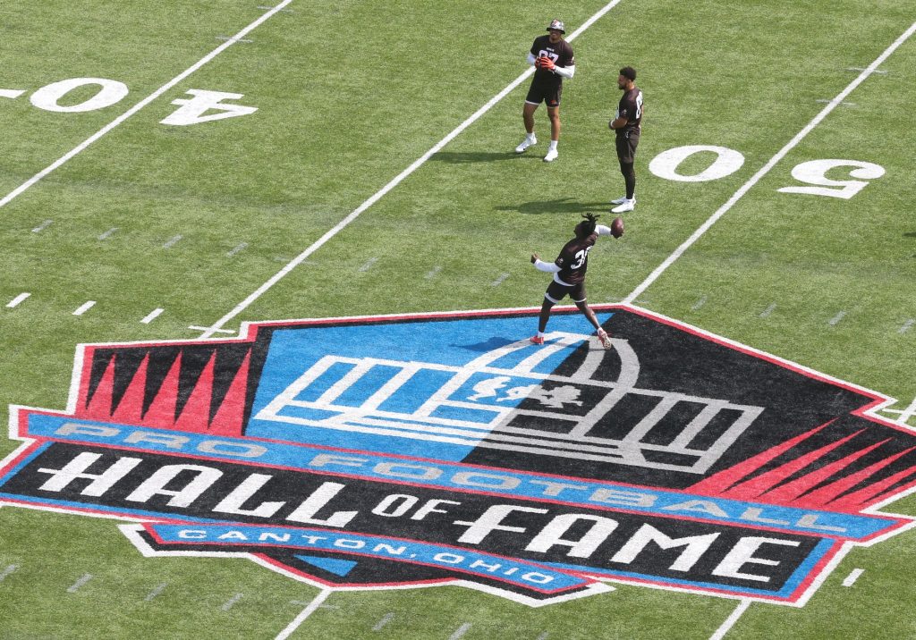 Where Is the NFL Hall of Fame Game Played? Details on the Stadium of  Thursday's 2023 Hall of Fame Game