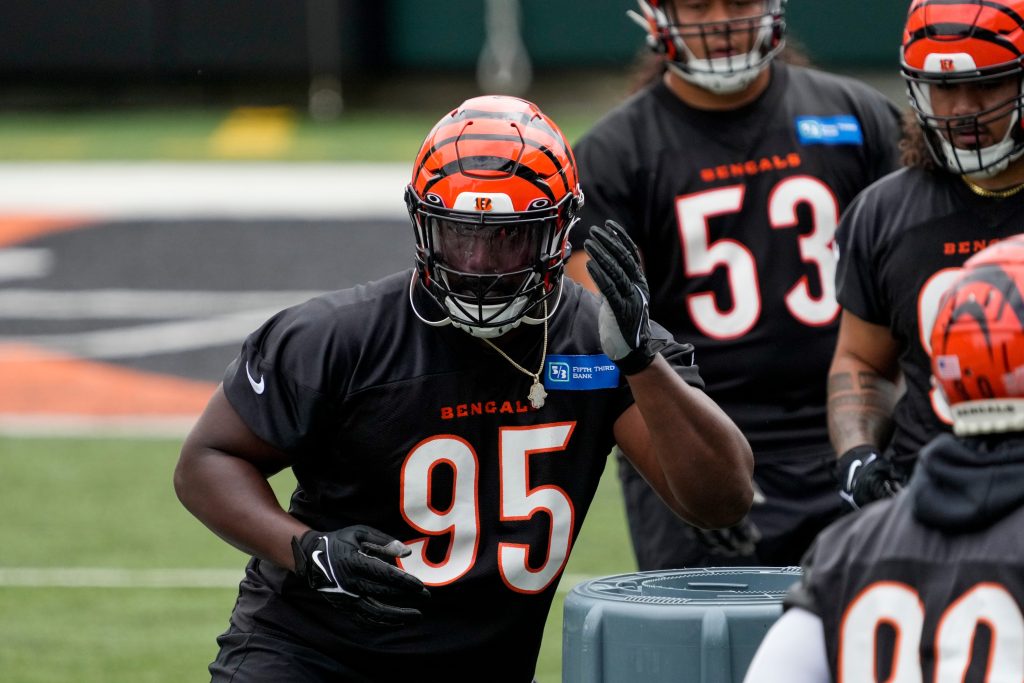 Cincinnati Bengals O-Line Taking Shape and Myles Murphy Flashing