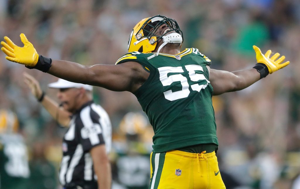 Packers' defense of NFC North title starts, yes, on defense