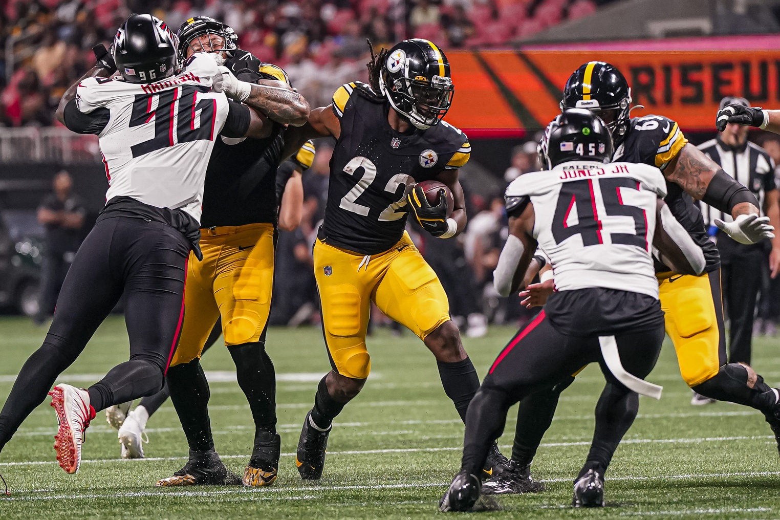 Pittsburgh Steelers Offense Primed For Breakout Behinds RBs - Last Word on  Pro Football