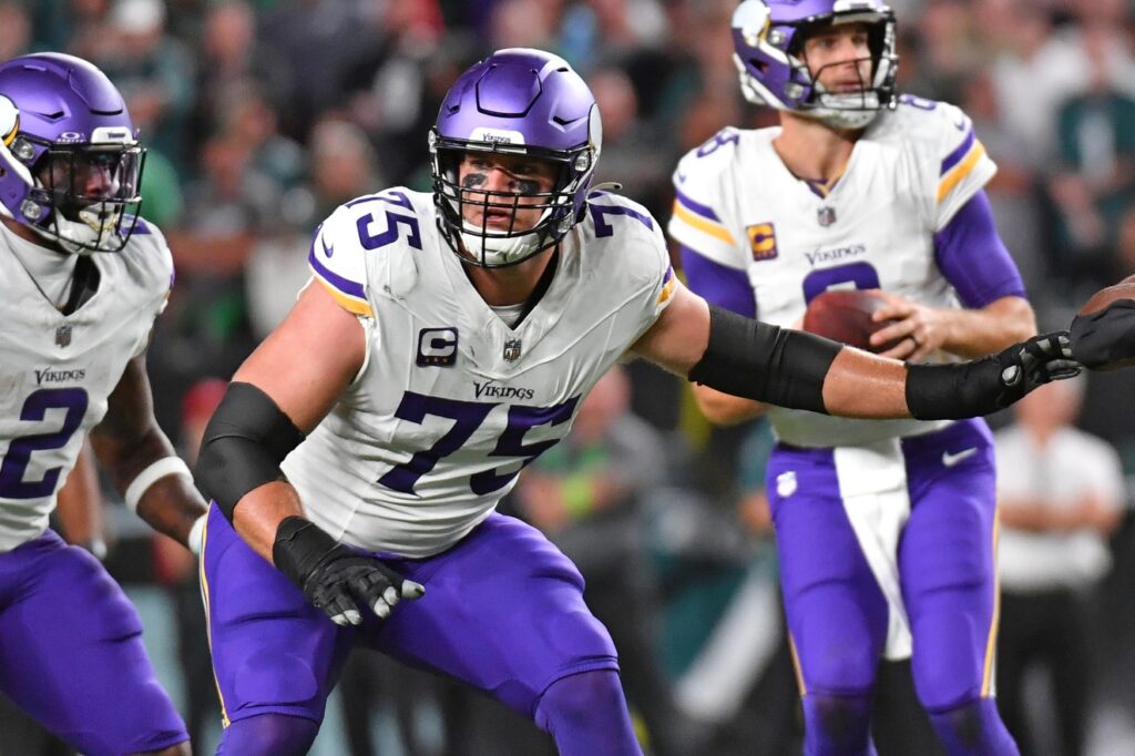 NFL.com Projects the Minnesota Vikings 2023 Starters 