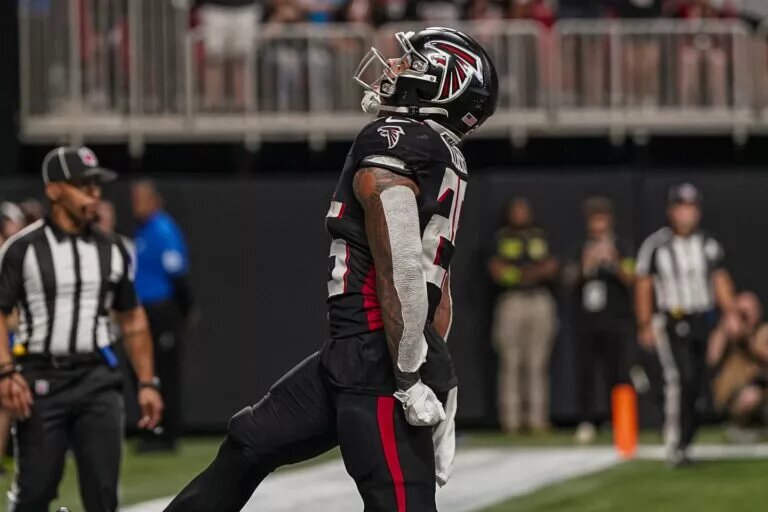 Fantasy Football Buy Sell