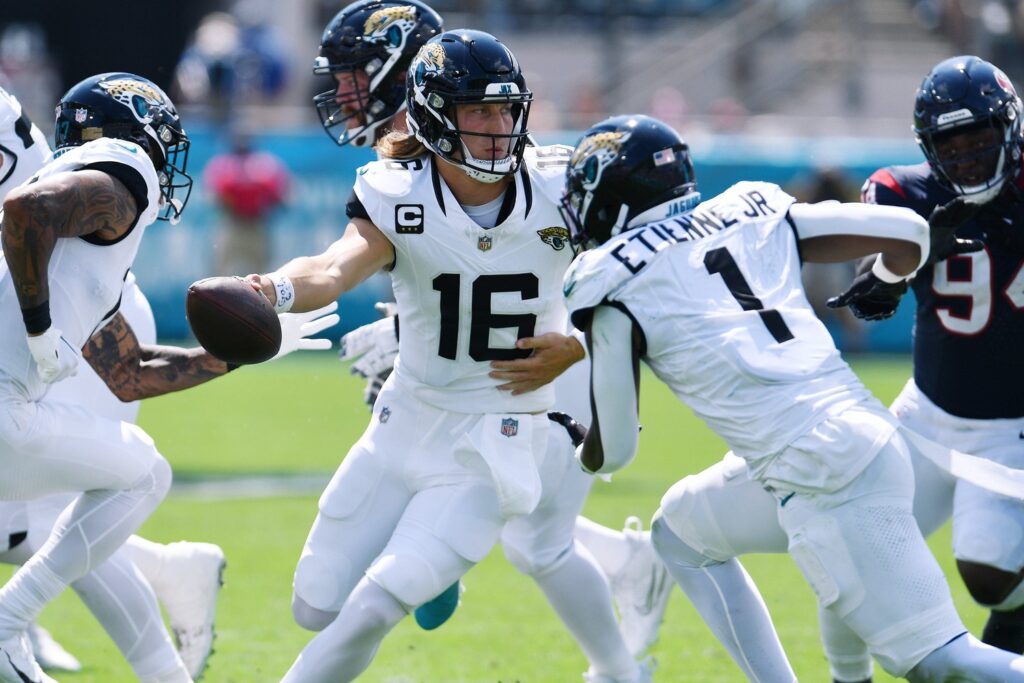 It looks like the jaguars will be having a teal primary for the first time  since 2011. : r/nfl