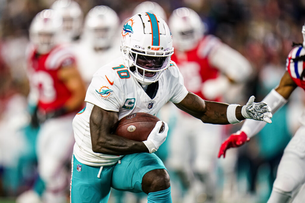 Dolphins WR Tyreek Hill Posts Strong Message Ahead Bills Matchup