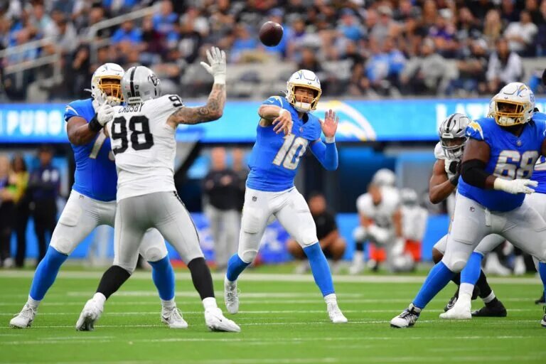 Chargers offense