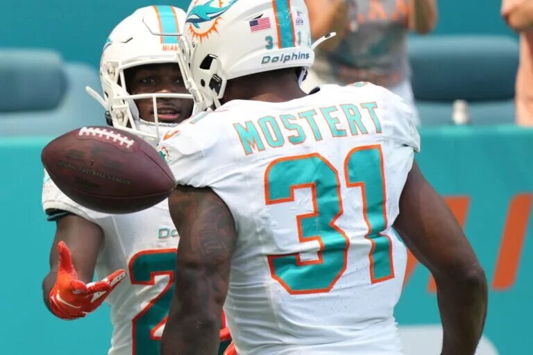 Track and Field Dolphins