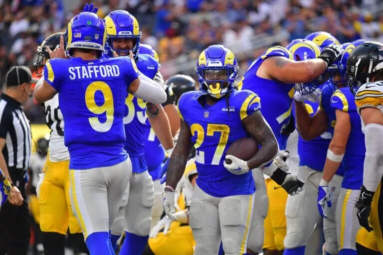 Week 9 Streamers