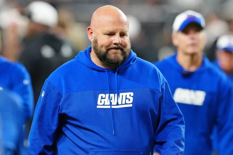 Giants Coach