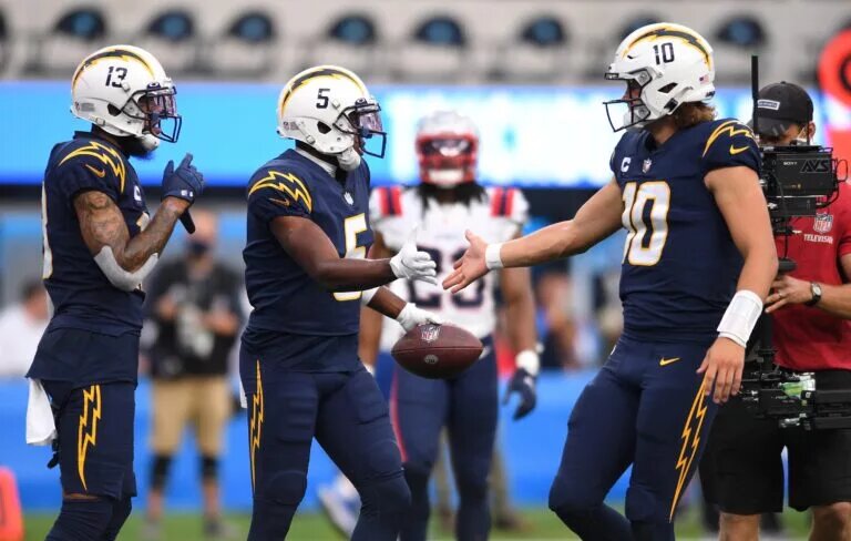 Chargers Patriots