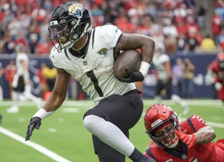 Jacksonville Jaguars running back Travis Etienne.
