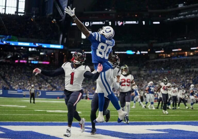 Jelani Woods