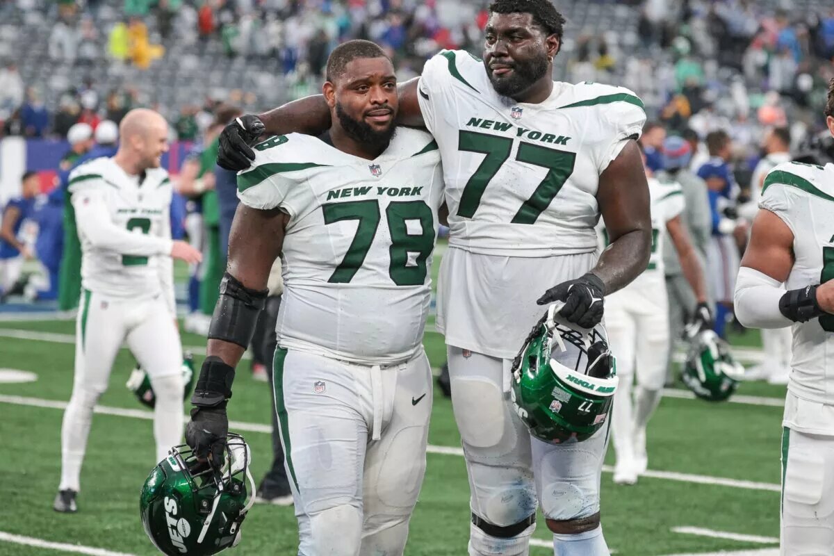 New York Jets offensive linemen Laken Tomlinson and Mekhi Becton
