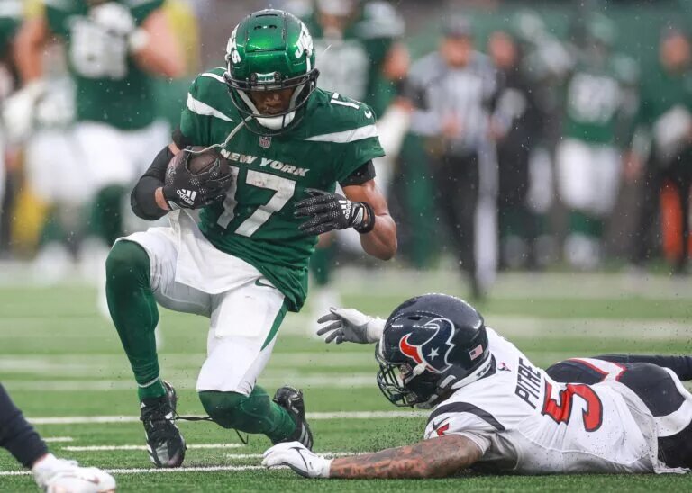 NY Jets wide receiver Garrett Wilson