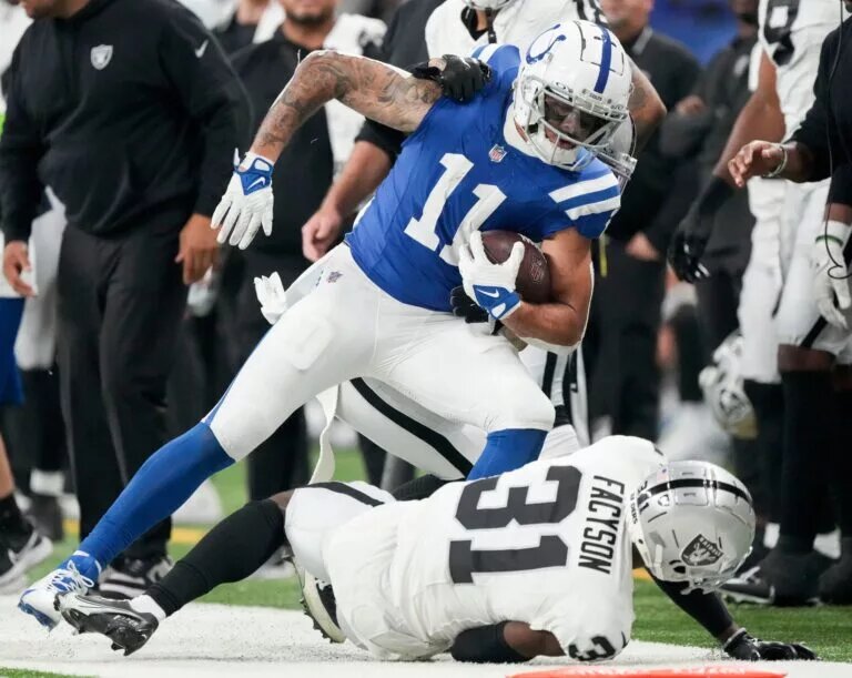 Michael Pittman Contract