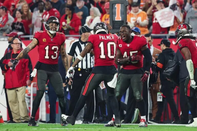 Buccaneers Evans free agency