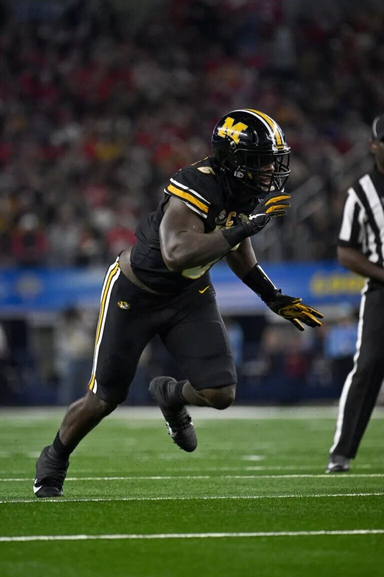 Darius Robinson