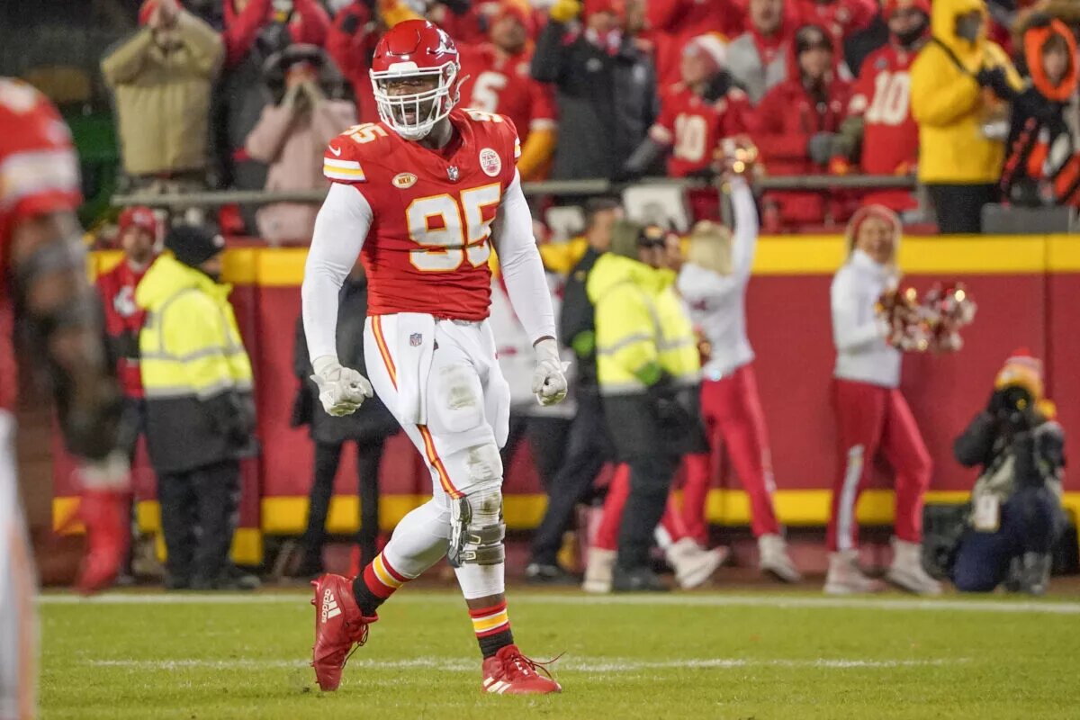 Chiefs Jones