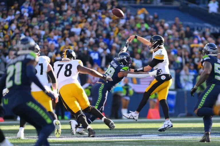 Leonard Williams Free Agent