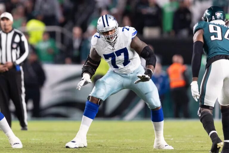 Tyron Smith