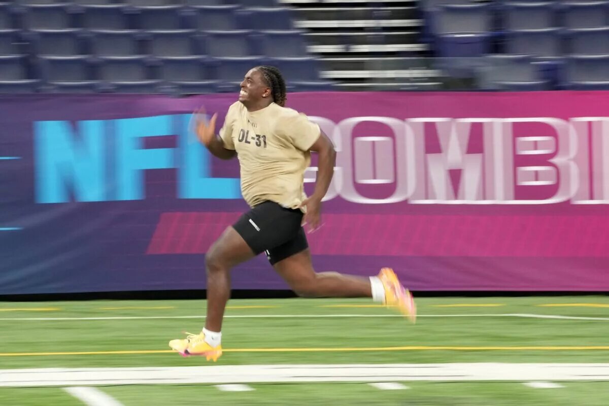 Cowboys may sign Guyton