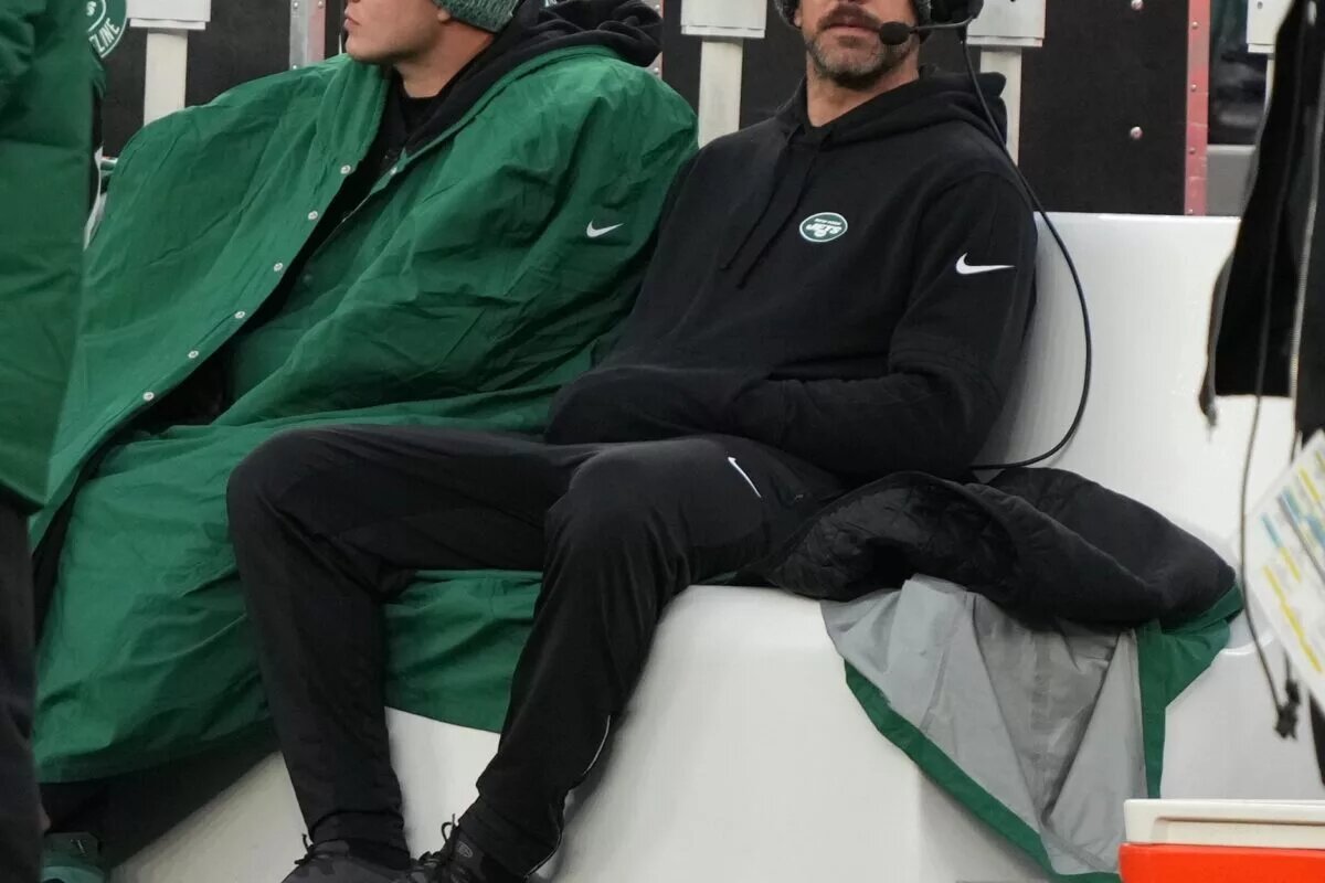 Zach Wilson and Aaron Rodgers