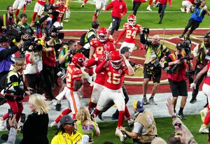 Mecole Hardman Free Agent