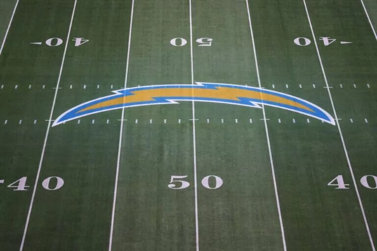 Chargers Logo