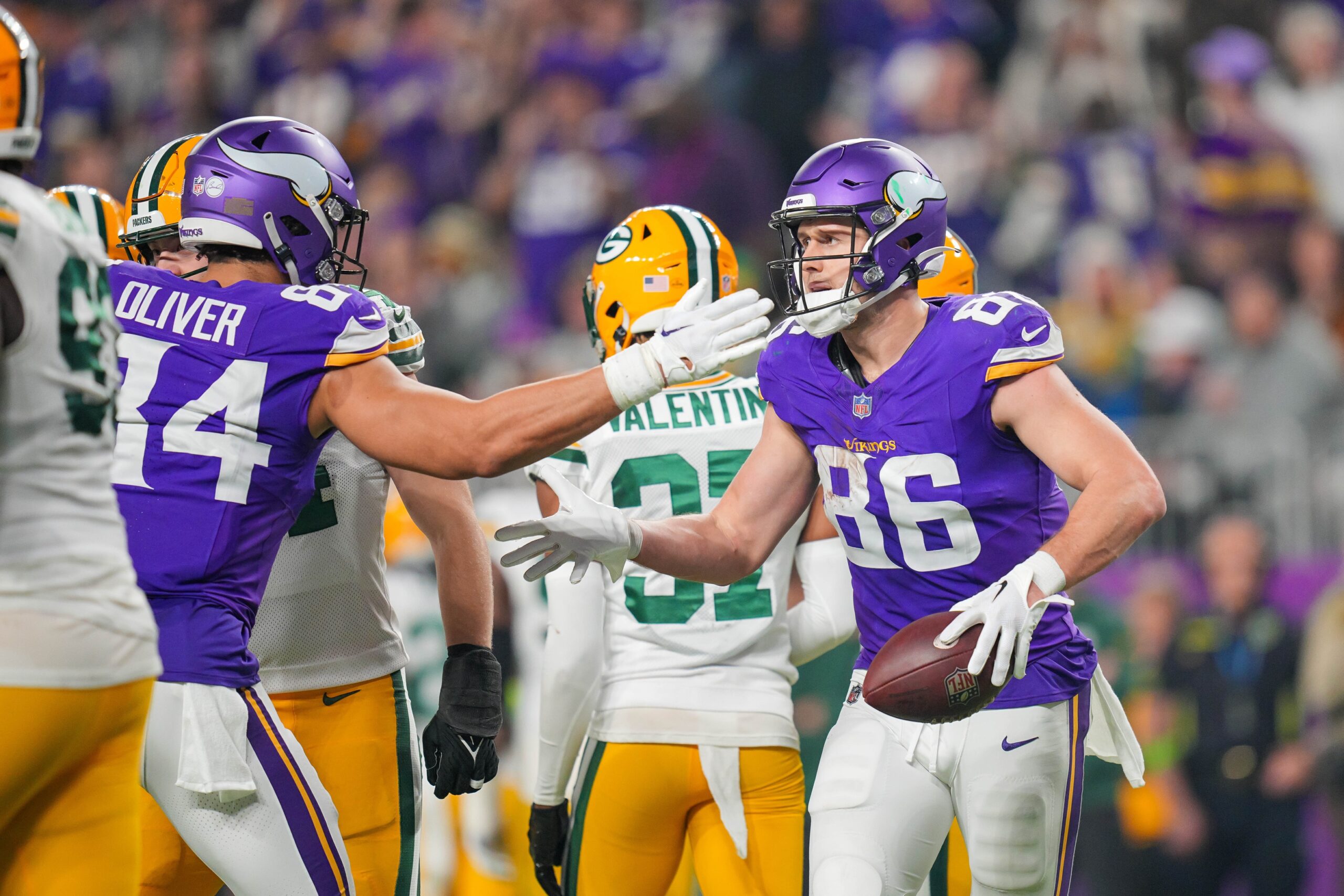 The Vikings Tight Ends That Could Play in T.J. Hockenson's Absence