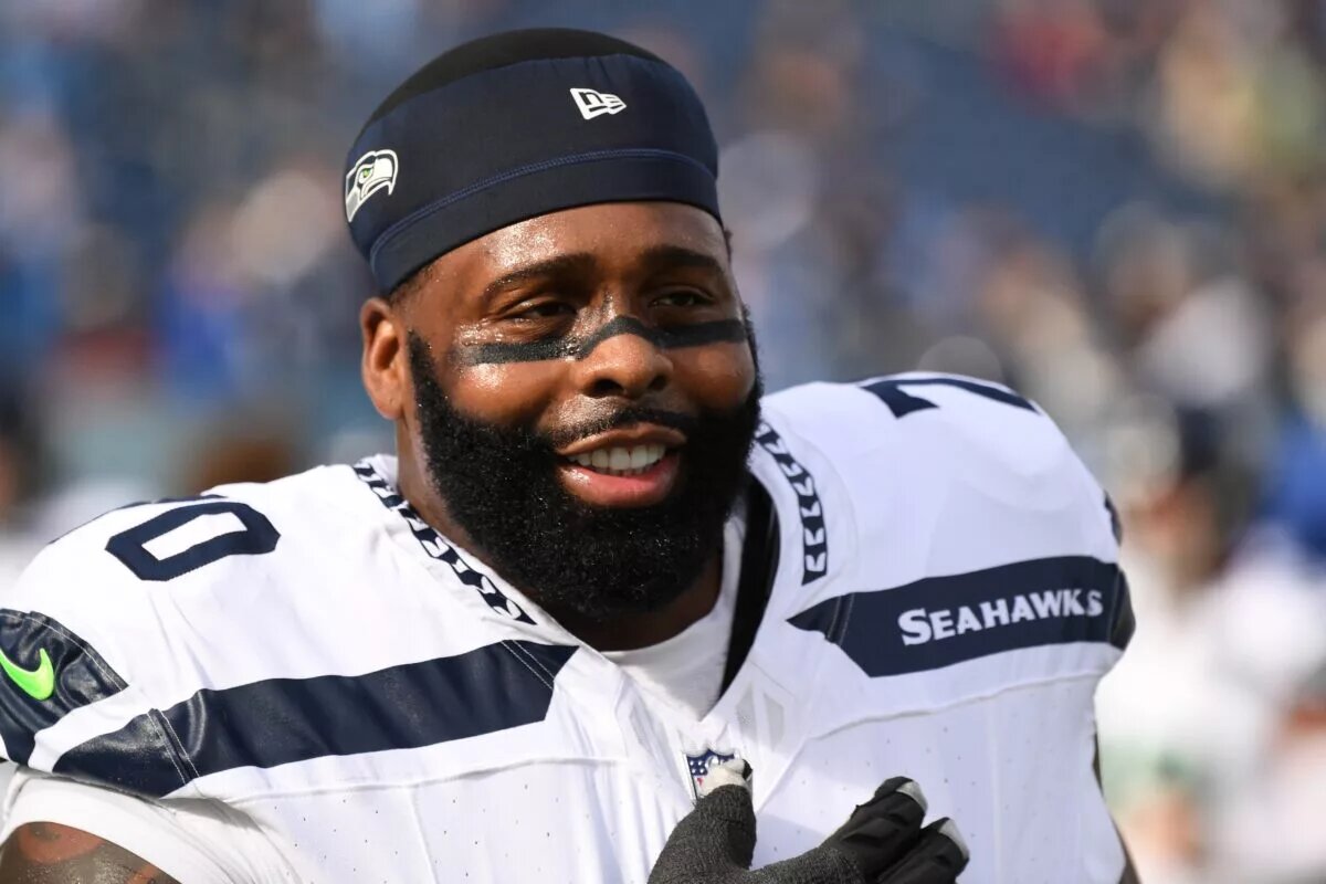 Jason Peters Free Agent