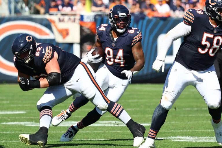 Marcedes Lewis re-signing