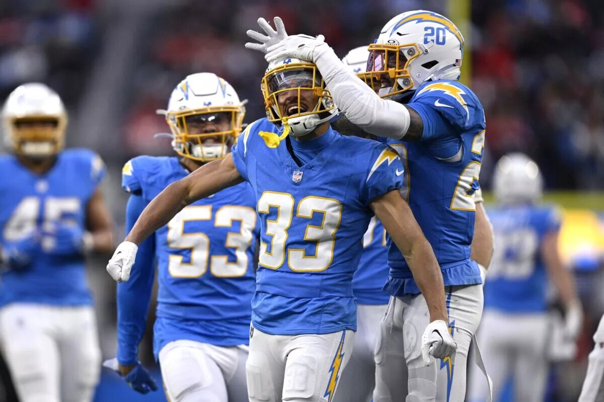 Deane Leonard, cornerback of the Los Angeles Chargers