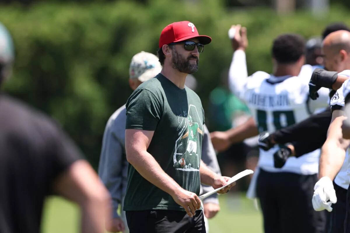 Eagles Coach Nick Sirianni